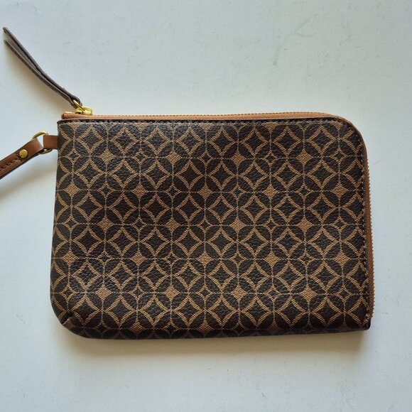 Fossil Wristlet - Picture 2 of 6